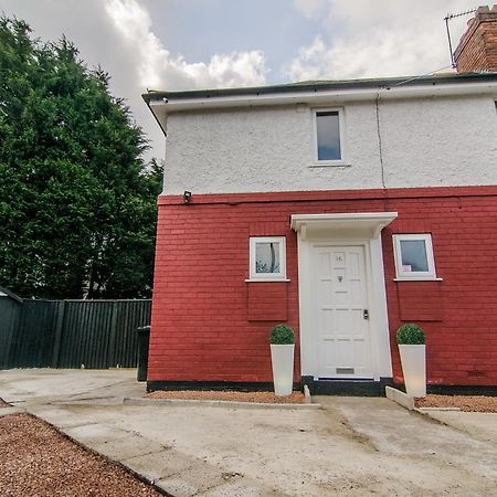 Warren House Doncaster Exterior foto